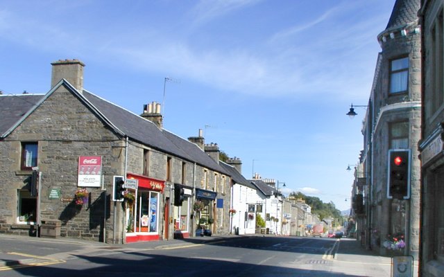 Kingussie High Street shops - See text below